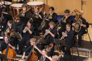 Sinfoniaorkesteri Vivo täyttää 40 vuotta – juhlakonsertin johtaa Mikko Franck, solistina Tami Pohjola